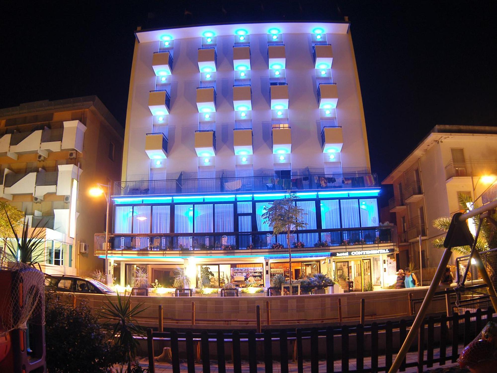 Hotel Continental بيلاريا-إيجيا مارينا المظهر الخارجي الصورة